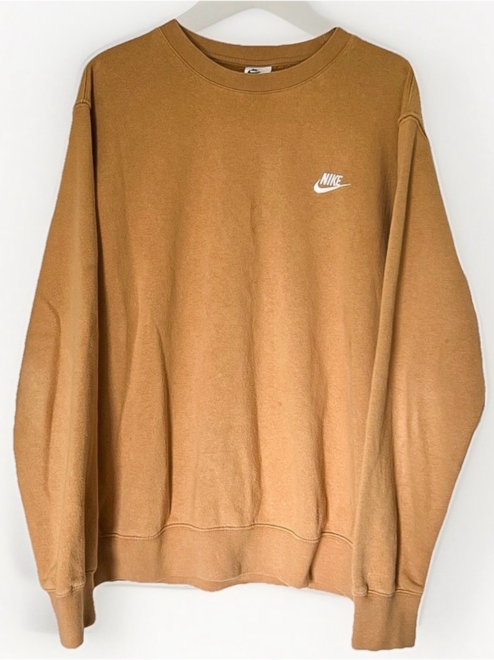Nike Men's Crewneck Sweatshirt in Mustard Large